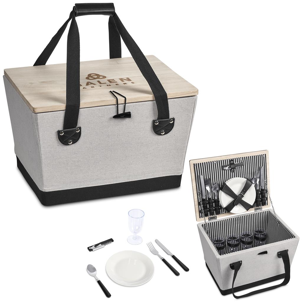 Willow 4-Person Picnic Basket