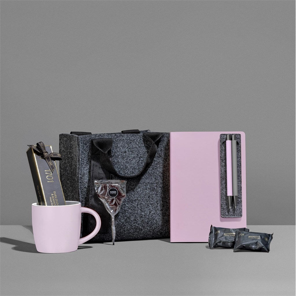 Vogue Vibes Hamper