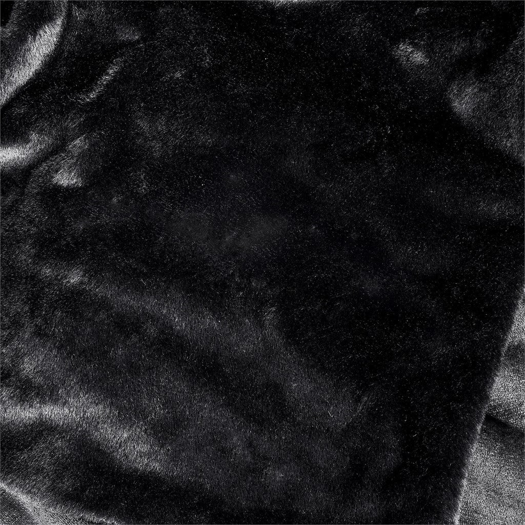 Palazzo Faux Fur Fleece Blanket