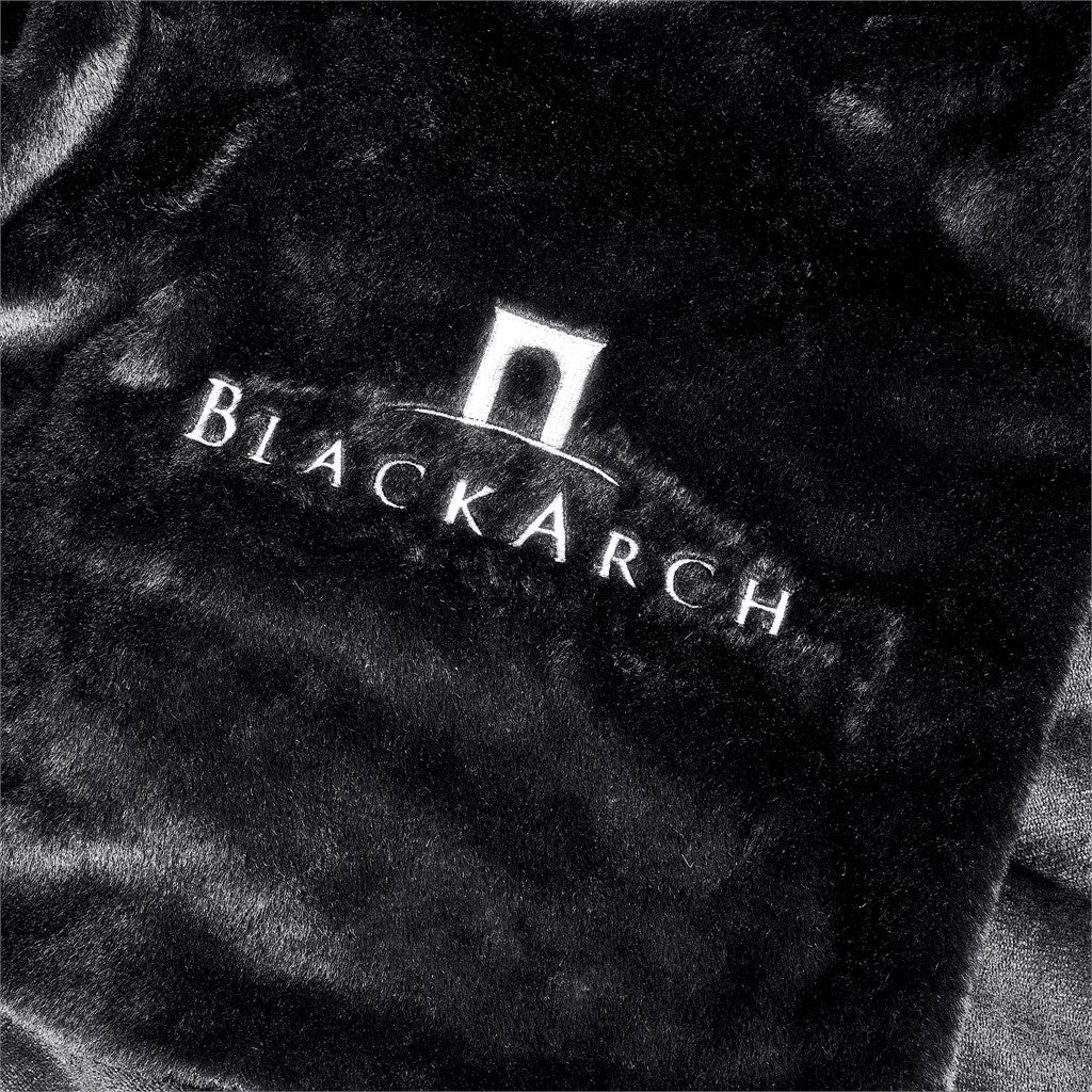 Palazzo Faux Fur Fleece Blanket