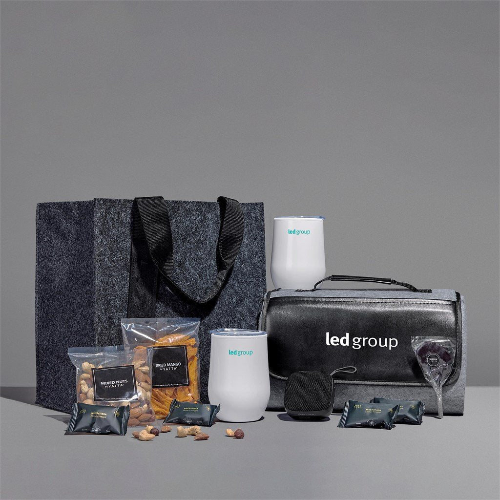 Lavishly Laden Hamper SOLID WHITE - Unisex Hampers,Outdoor Hampers,Tech Hampers