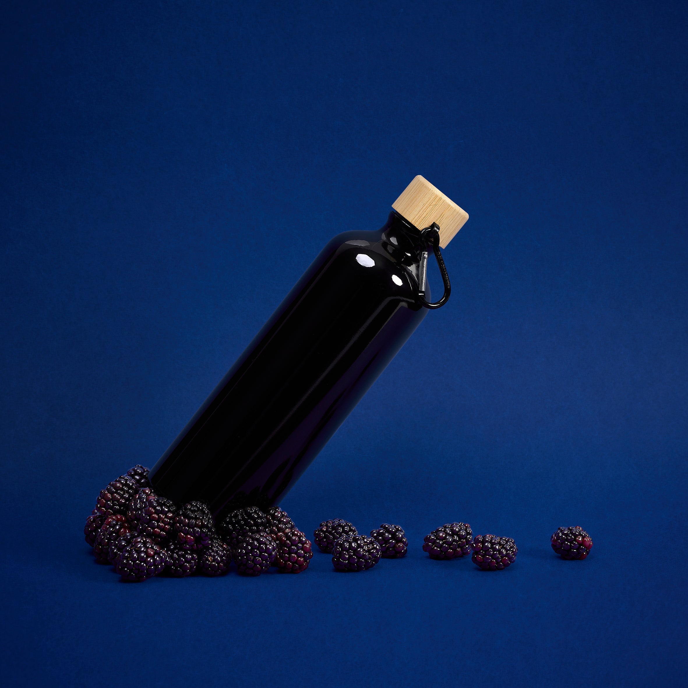 Serendipio Origen Aluminium Water Bottle - 750ml Black / BL - Bottles