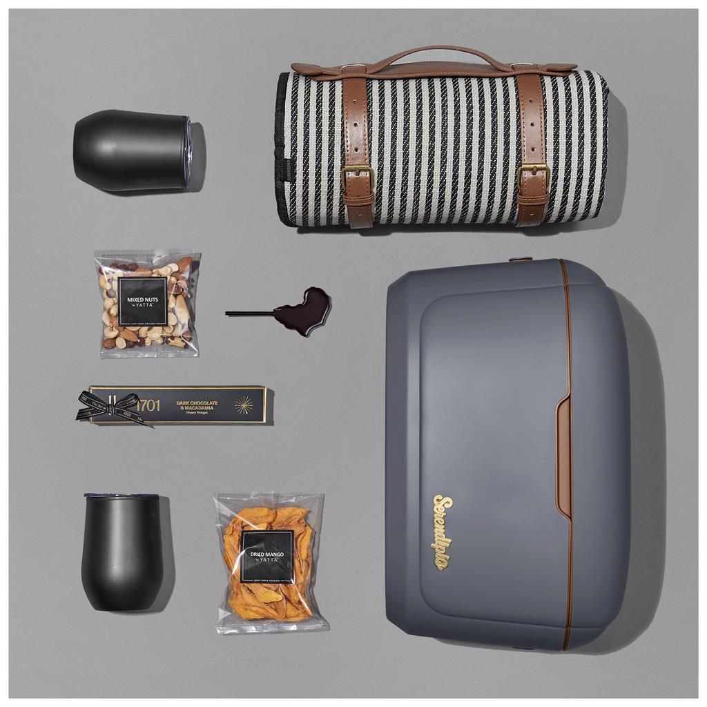 Sophisticated Soiree Hamper - Heritage Day,Premium Hampers,Outdoor Hampers